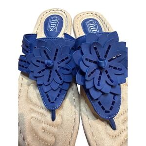 Cliffs by White Mountain Blue Flower Embellished Thong Sandals Women's Size 8.5